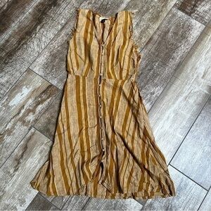 Universal Thread | Beautiful Yellow Tan Dress